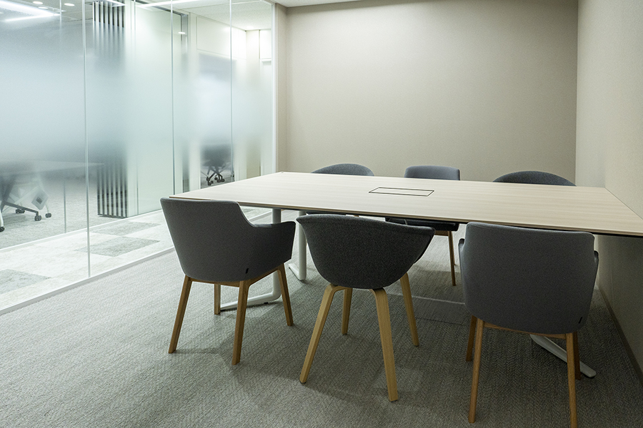 オフィスデザイン事例　株式会社アーク情報システム 様