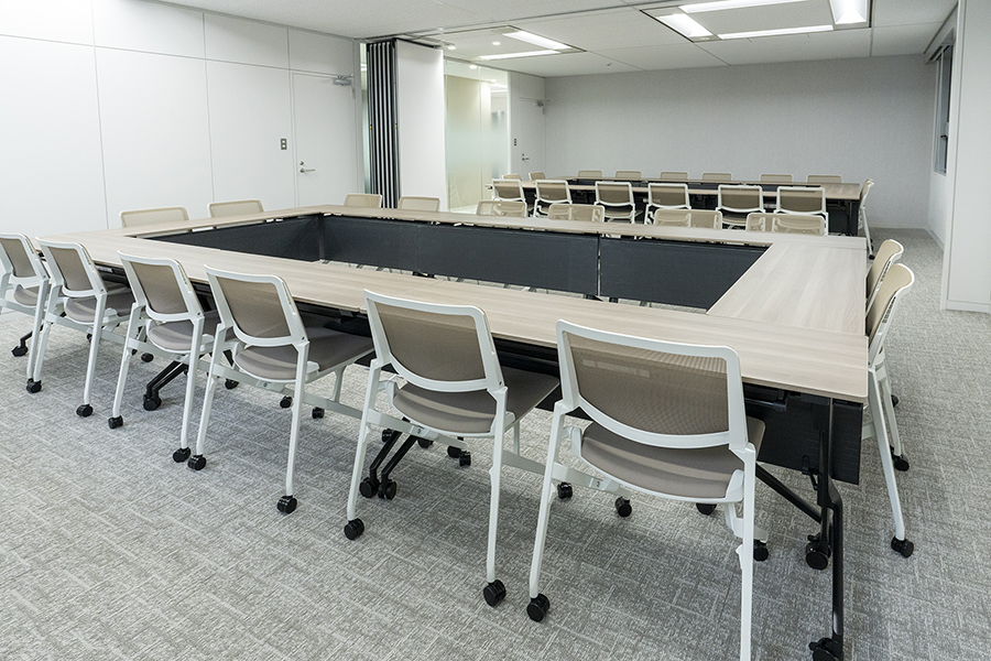 オフィスデザイン事例　株式会社アーク情報システム 様