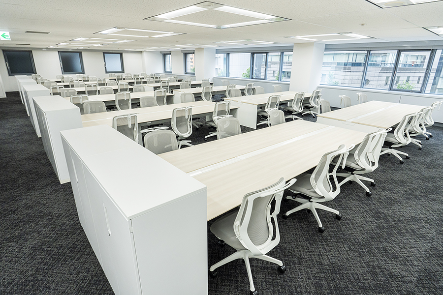 オフィスデザイン事例　株式会社アーク情報システム 様