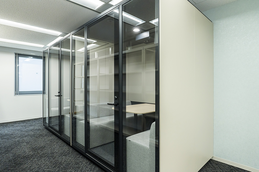 オフィスデザイン事例　株式会社アーク情報システム 様