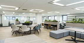 オフィスデザイン事例 株式会社アーク情報システム