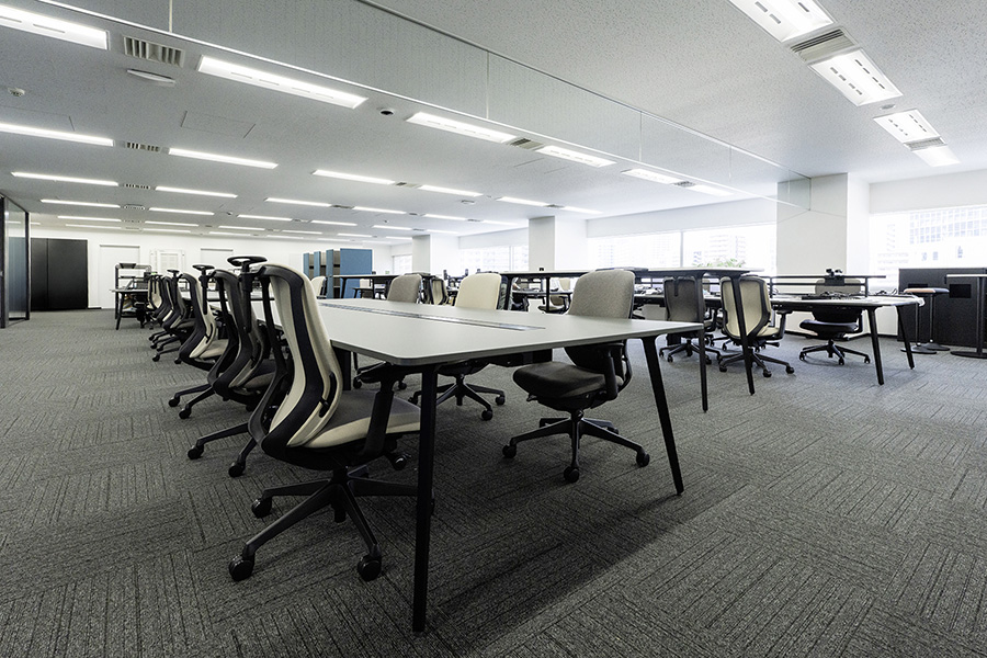 オフィスデザイン事例　コムテック株式会社 C-Side Labo 様