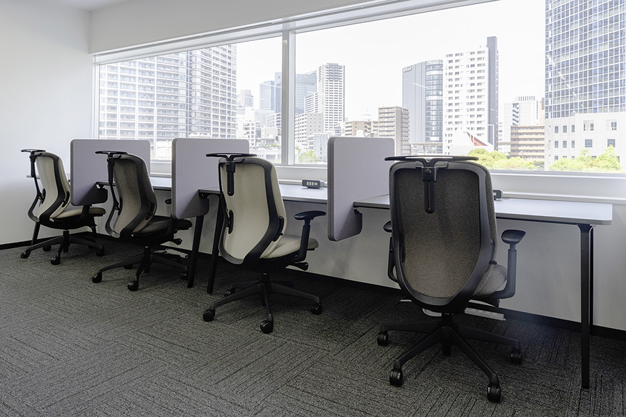 オフィスデザイン事例　コムテック株式会社 C-Side Labo 様