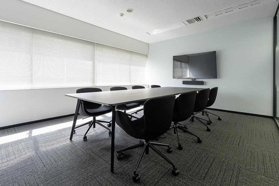 オフィスデザイン事例　コムテック株式会社 C-Side Labo 様