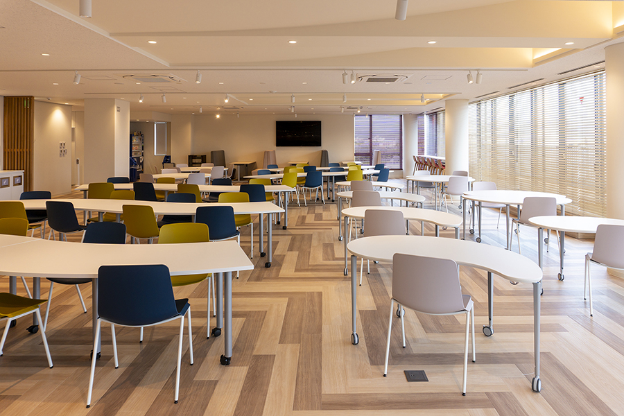 オフィスデザイン事例　コムテック株式会社 湘南サイトA 様