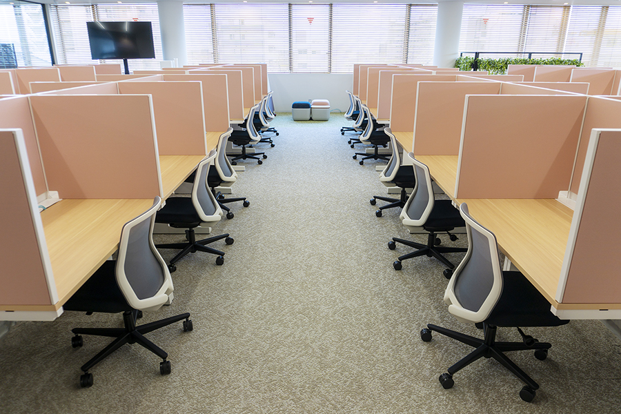 オフィスデザイン事例　コムテック株式会社 湘南サイトA 様