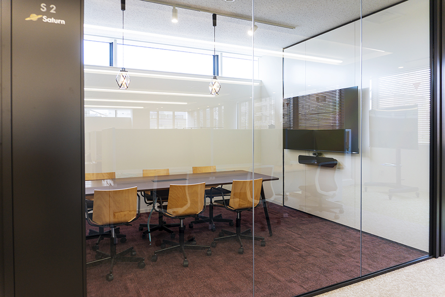 オフィスデザイン事例　コムテック株式会社 湘南サイトA 様