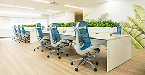 オフィスデザイン事例 コムテック株式会社 立川サイト