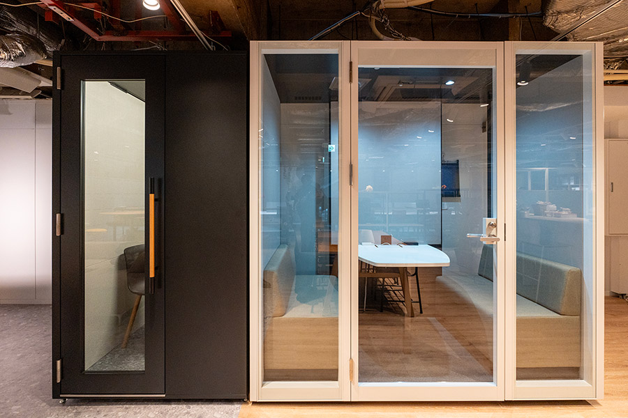 オフィスデザイン事例　株式会社オフィスバスターズ　本社