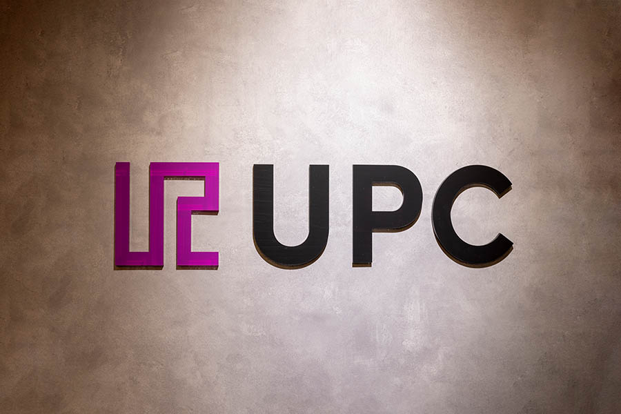 オフィスデザイン事例　株式会社UPC 様