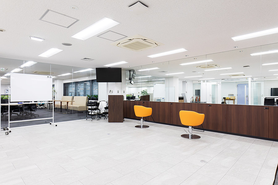 オフィスデザイン事例　株式会社WAKAMATSU 様