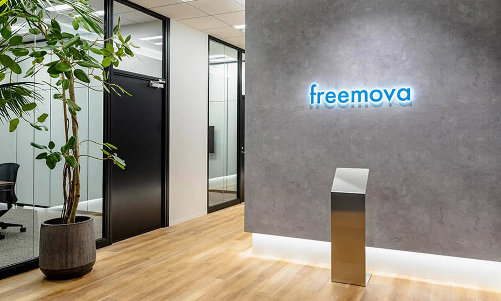株式会社free mova 写真01