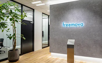 株式会社free mova 様のオフィスデザイン事例